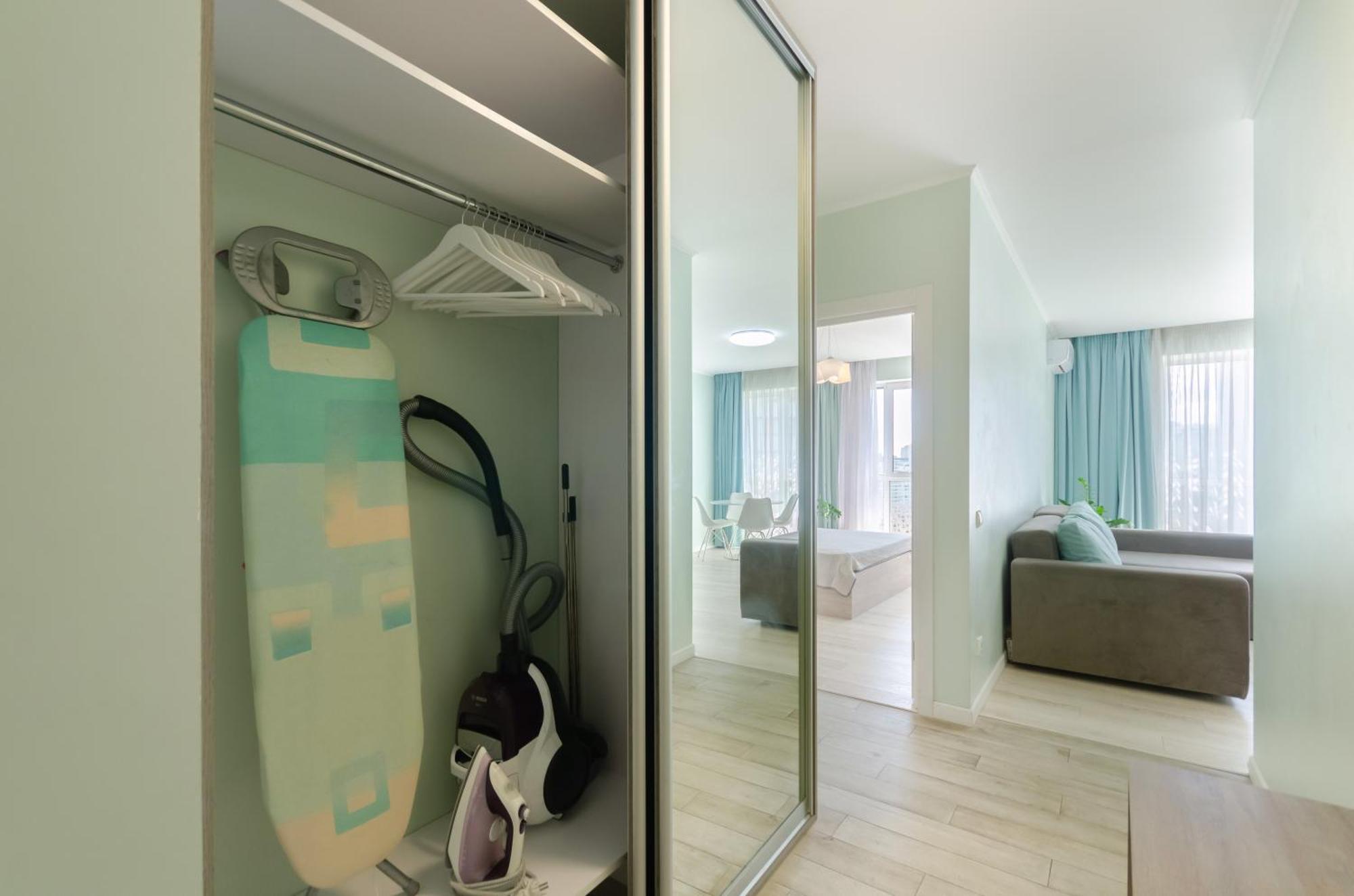 21-212 Petrovdom In Mint Apartments At Rc Kvartet Near Central Railway Station Kiev Exteriör bild
