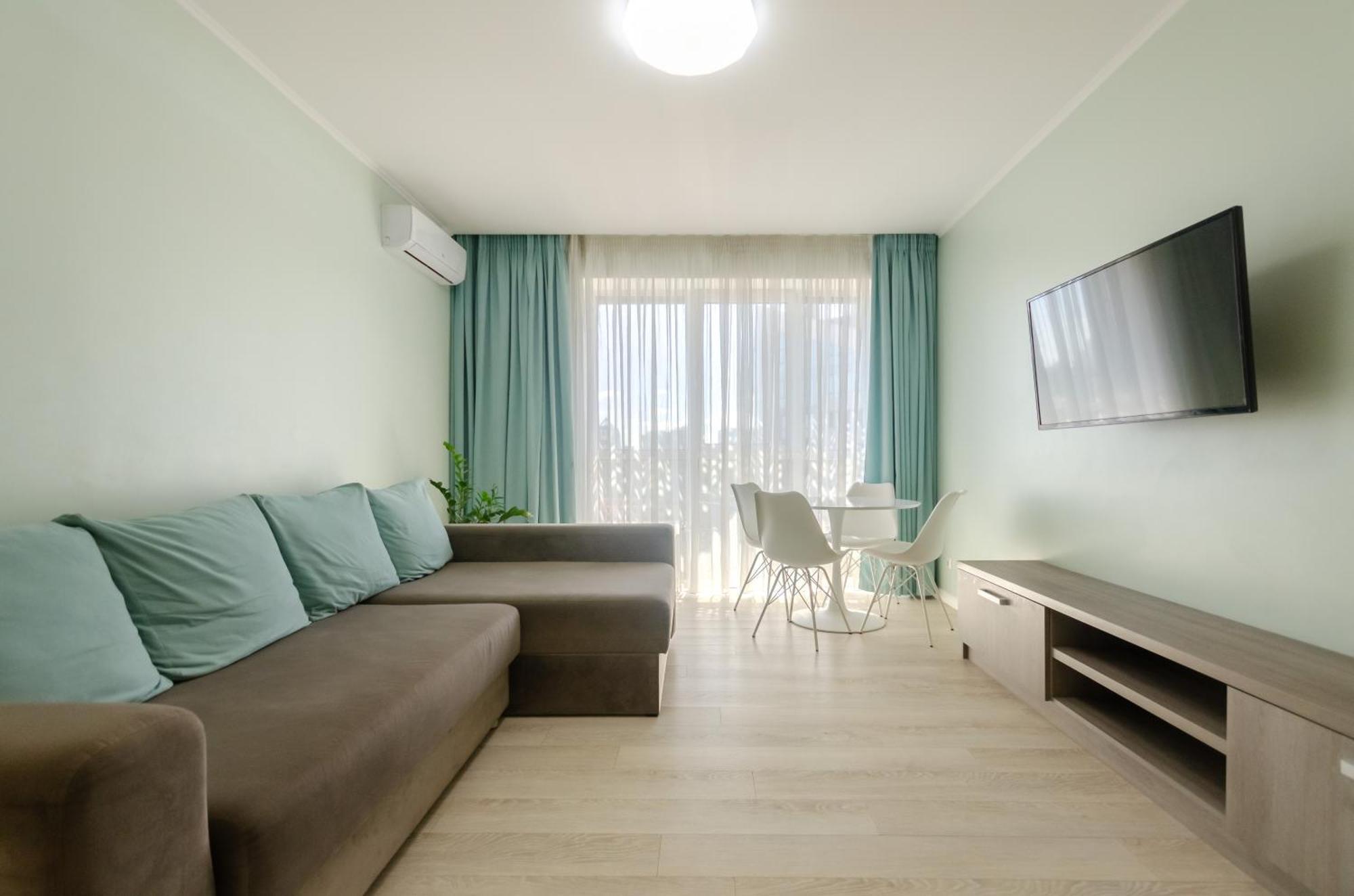21-212 Petrovdom In Mint Apartments At Rc Kvartet Near Central Railway Station Kiev Exteriör bild
